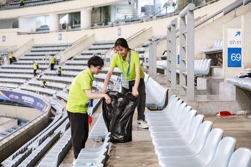 九游官网-青春闪耀绿茵场 志愿赋能新江苏 2026江苏省城市足球联赛青年志愿者整装待发
